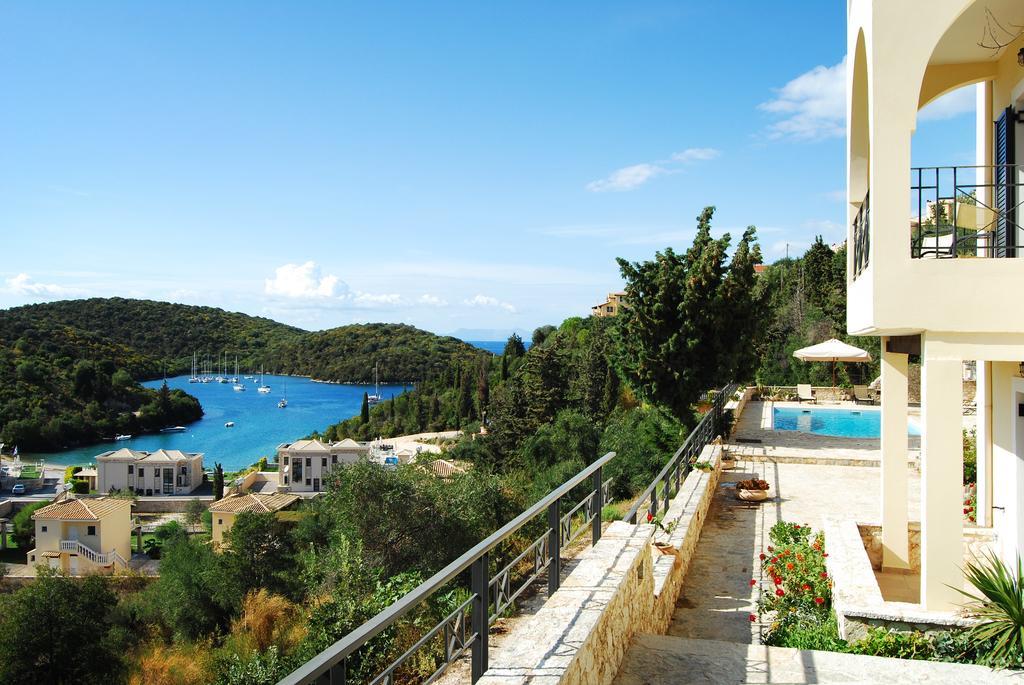 Niriides Luxury Apartments Syvota Exterior foto